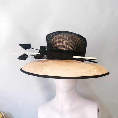Black lattice hat