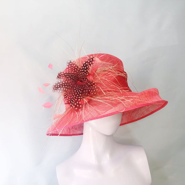 Dusky coral hat